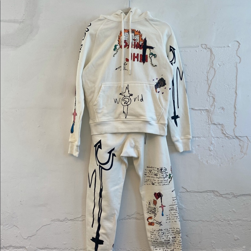 Saint Jhn Sweatset